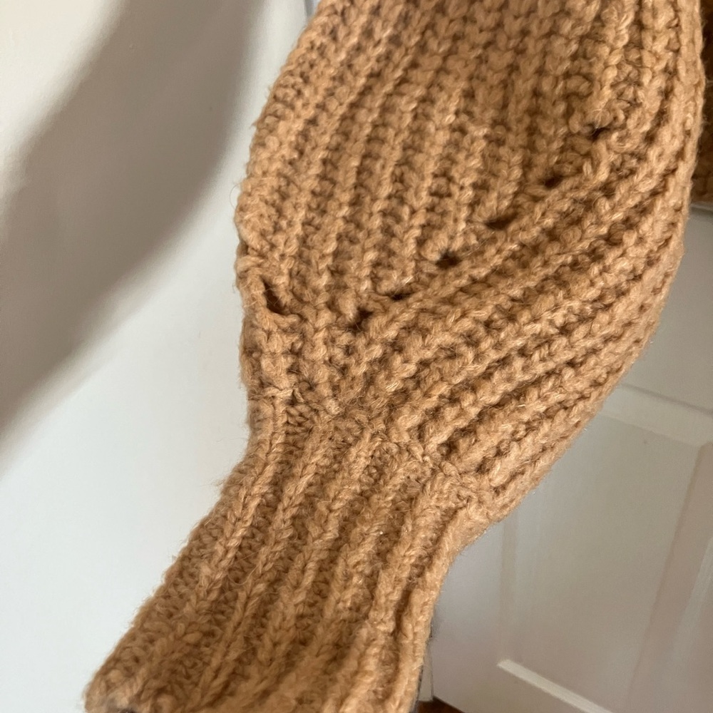 Anthropologie Chunky Knit Cardigan in Tan - Picture 3 of 5